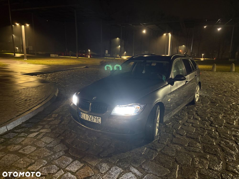 BMW Seria 3 320d DPF - 15