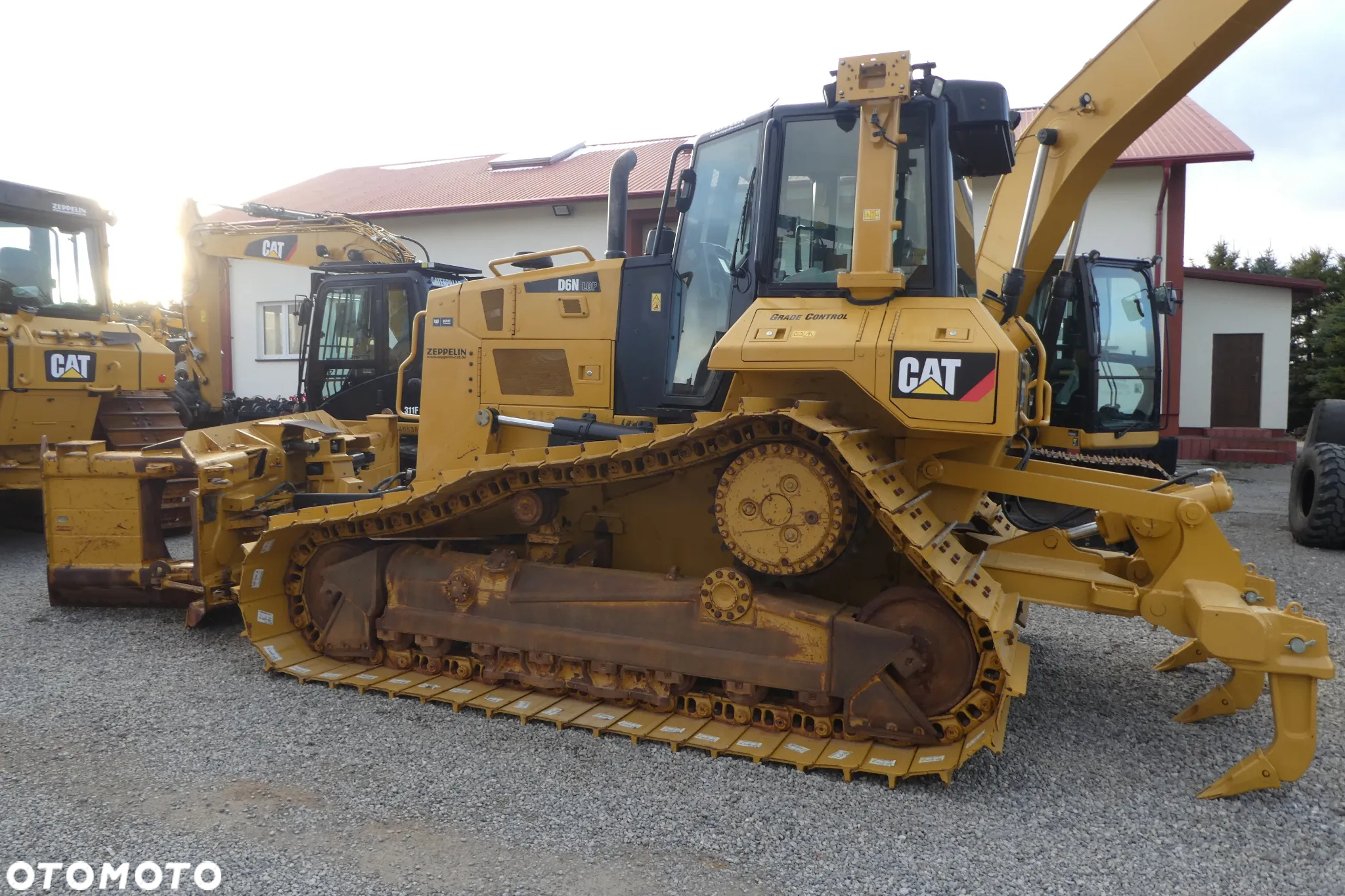 Caterpillar D6N LGP Z NIEMIEC NOWE PODWOZIE - 35