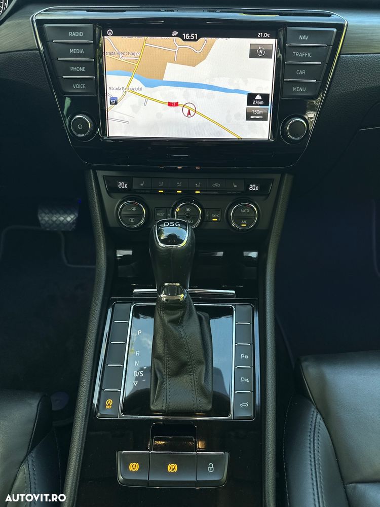 Skoda Superb Combi 1.6 TDI DSG Style - 11