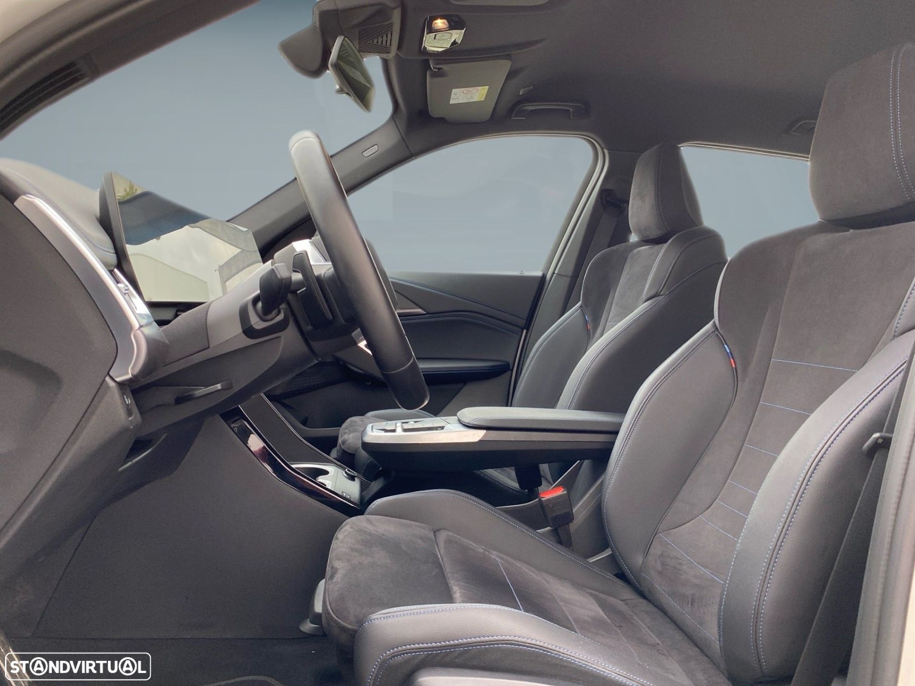 BMW iX1 xDrive30 Pack Desportivo M - 5