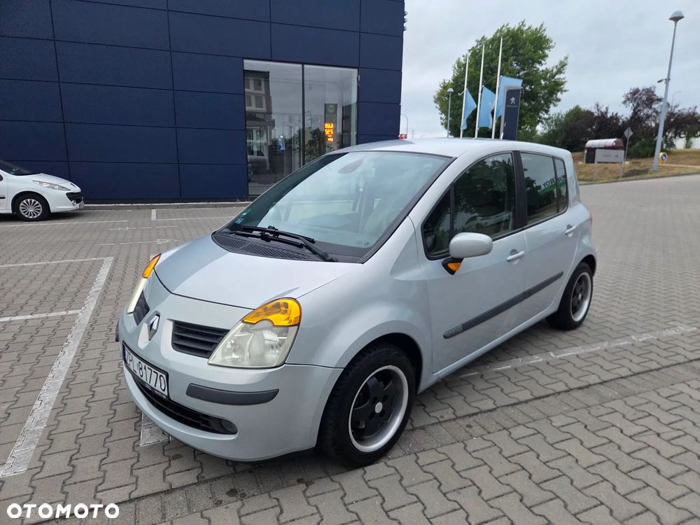 Renault Modus - 1