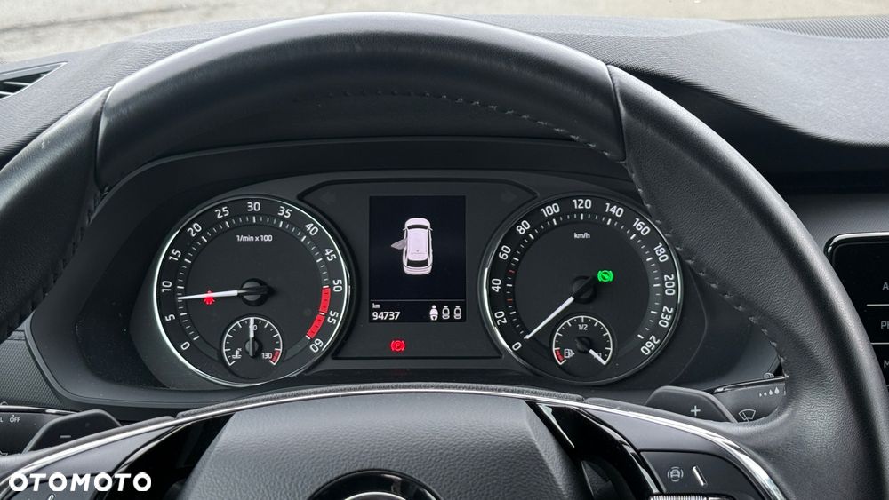 Skoda Octavia 2.0 TDI Ambition DSG - 13