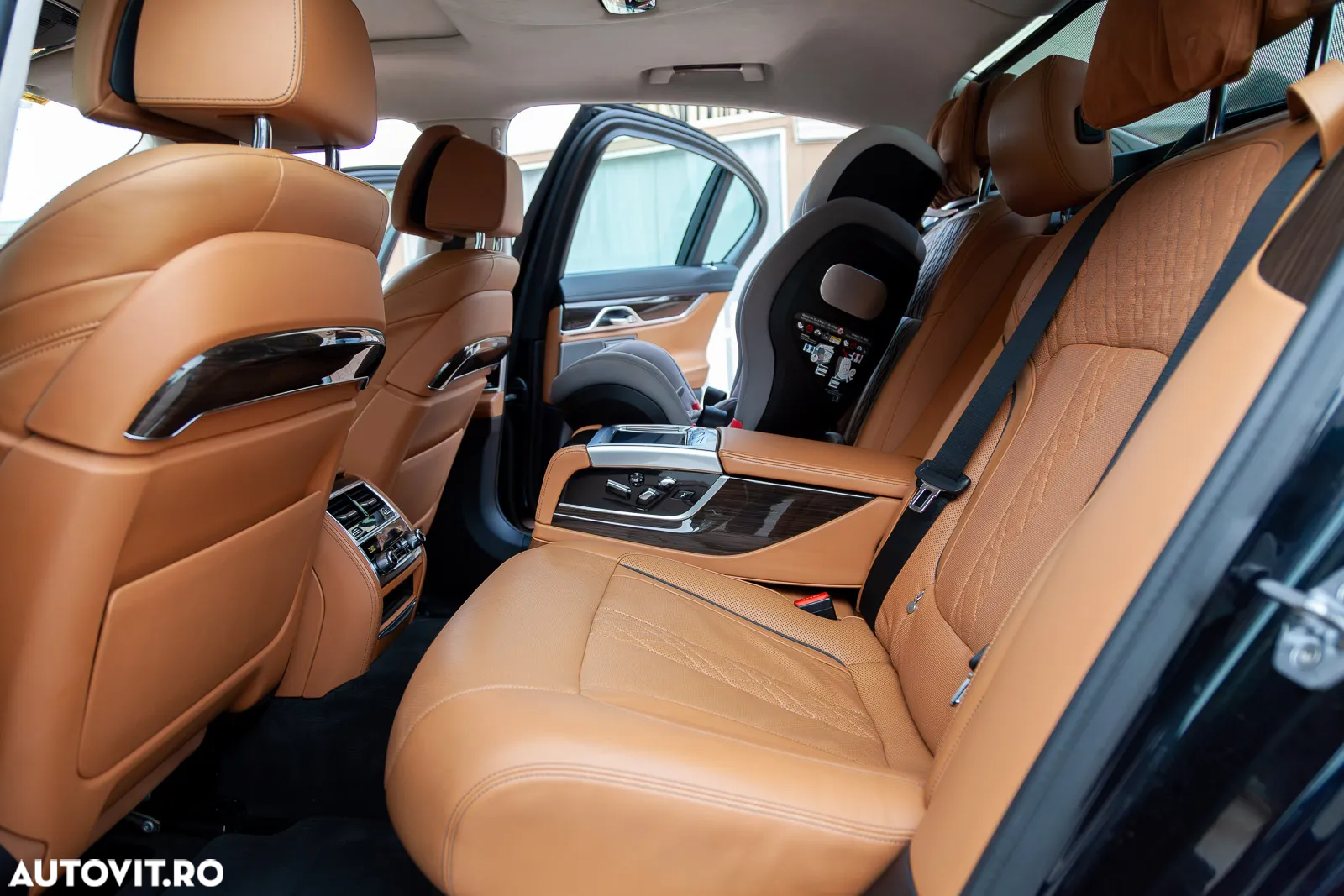 BMW Seria 7 740d xDrive - 19