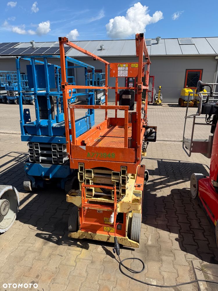 JLG RS6 - 2