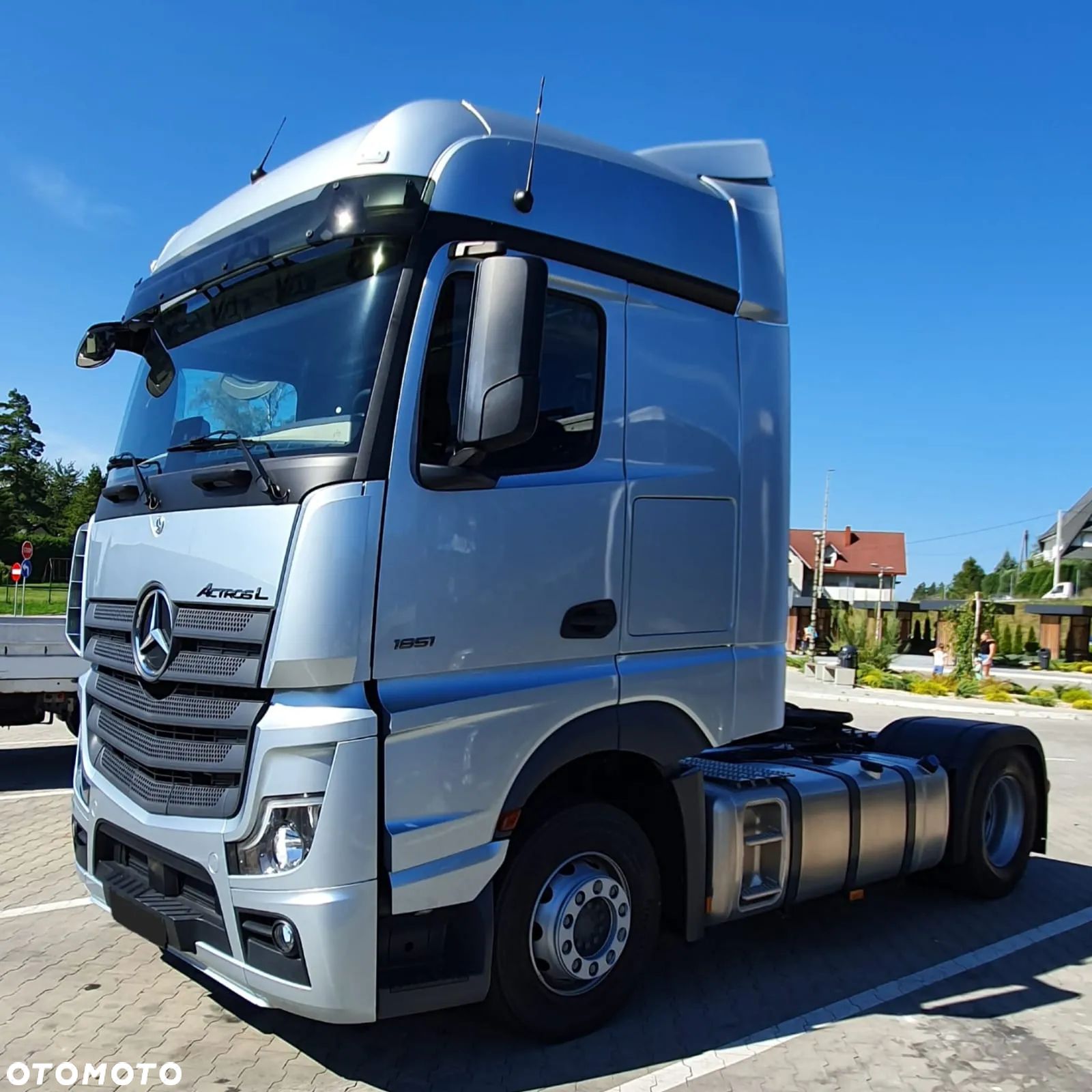 Mercedes-Benz ACTROS L - 1
