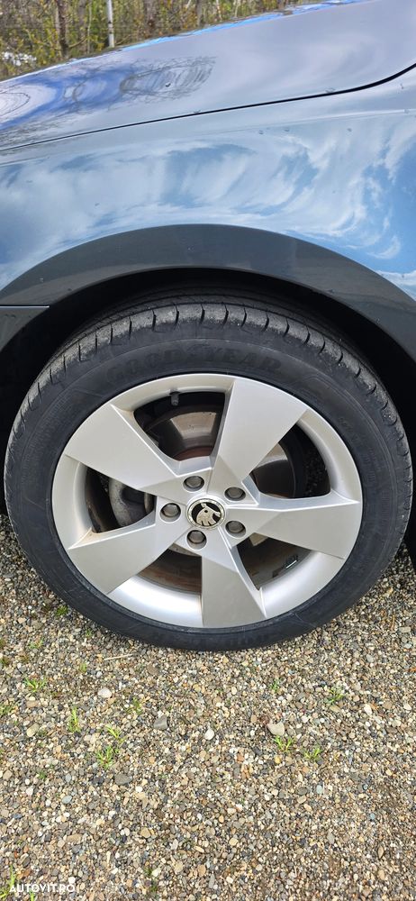 Skoda Octavia 2.0 TDI Style - 9