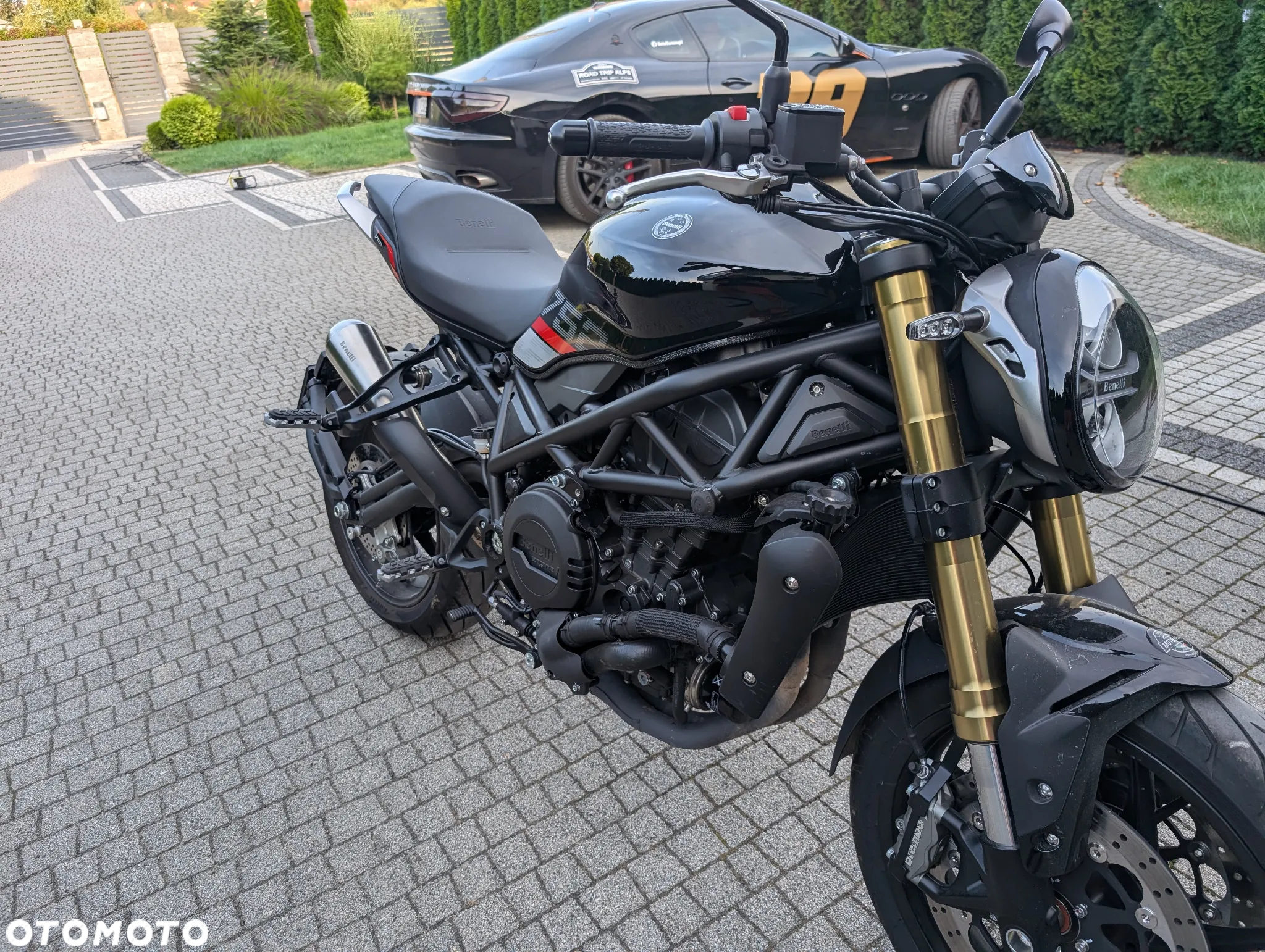 Benelli 752 S - 7