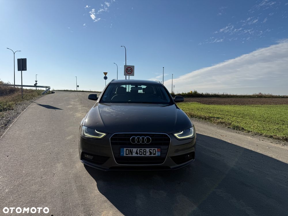 Audi A4 Avant 2015 photo 2