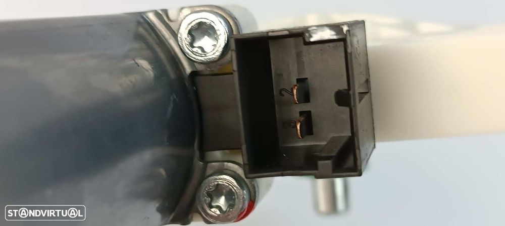 MOTOR ELEVADOR FRENTE ESQUERDO AUDI Q5 (FYB) S LINE QUATTRO - 2