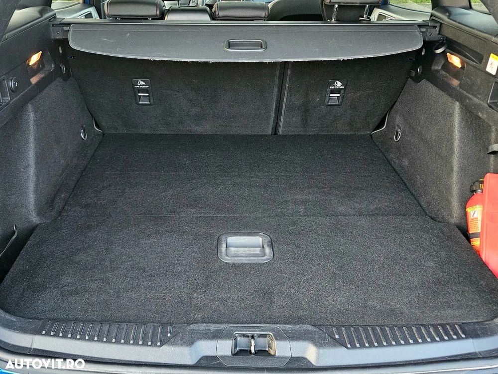 Ford Focus 1.5 Ecoboost ST-Line - 11