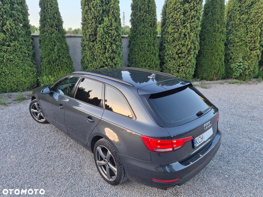 Audi A4 Avant 30 TDI S tronic advanced - 25