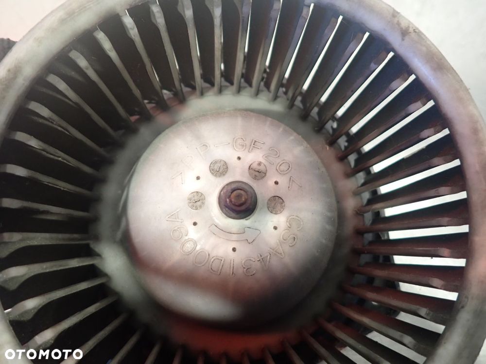 WENTYLATOR NAWIEWU MITSUBISHI LANCER VIII 1.5 - 4