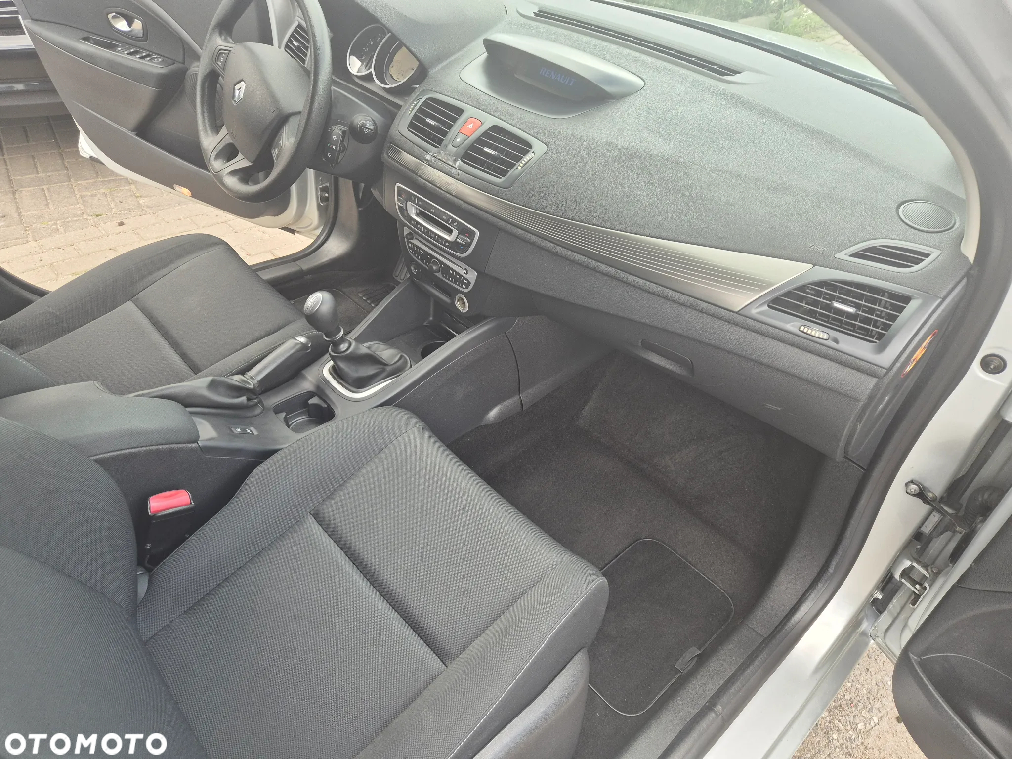 Renault Megane 1.6 16V 110 Expression - 12