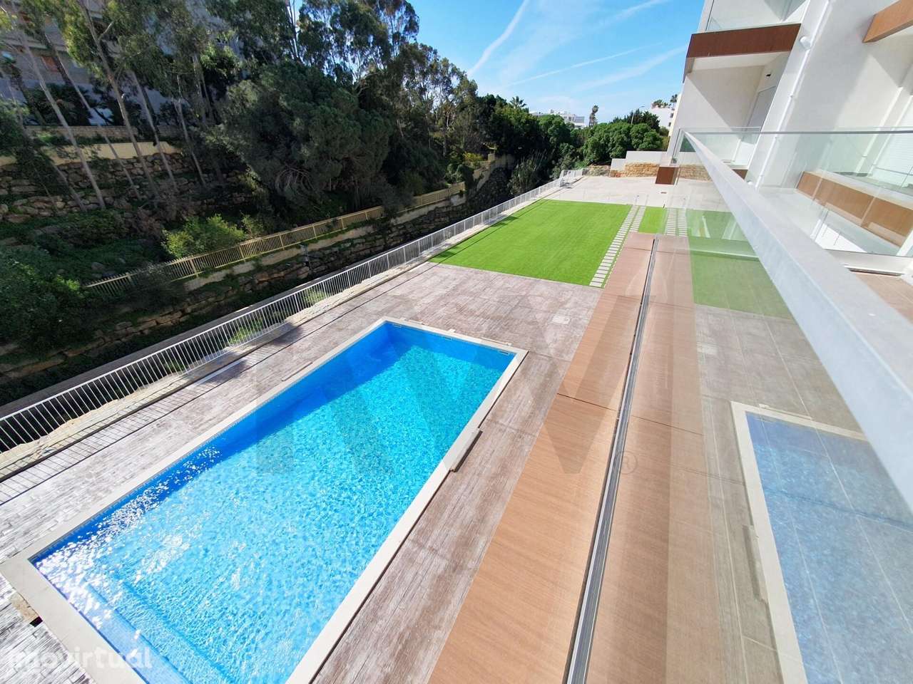 APARTAMENTO T3, VISTA MAR, PISCINA, ALBUFEIRA. - Grande imagem: 2/29
