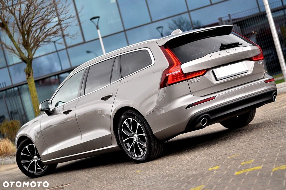 Volvo V60 D4 Geartronic Momentum - 7