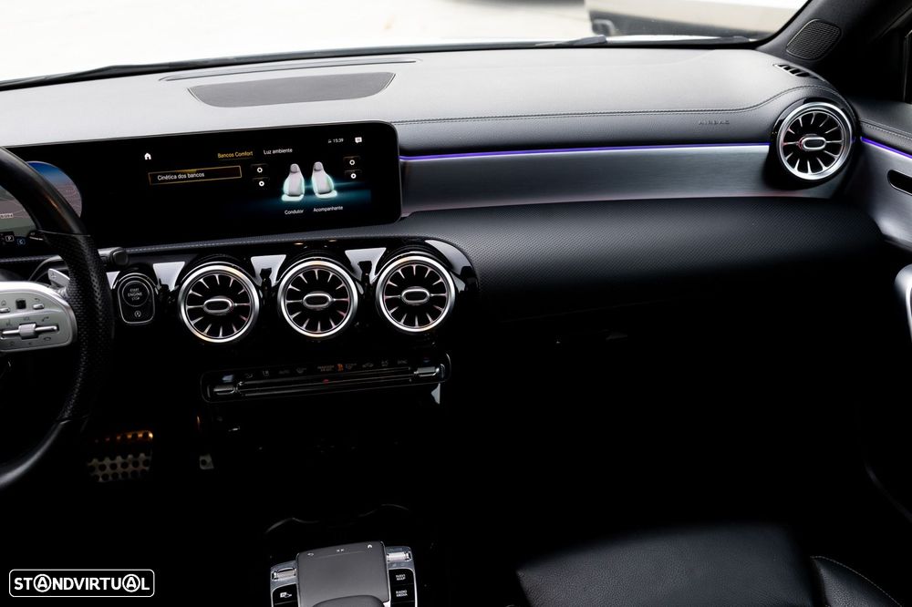 Mercedes-Benz A 200 AMG Line Aut. - 35