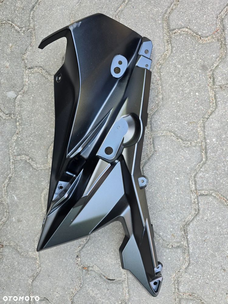 SUZUKI GSX-S 1000GX owiewka - 6