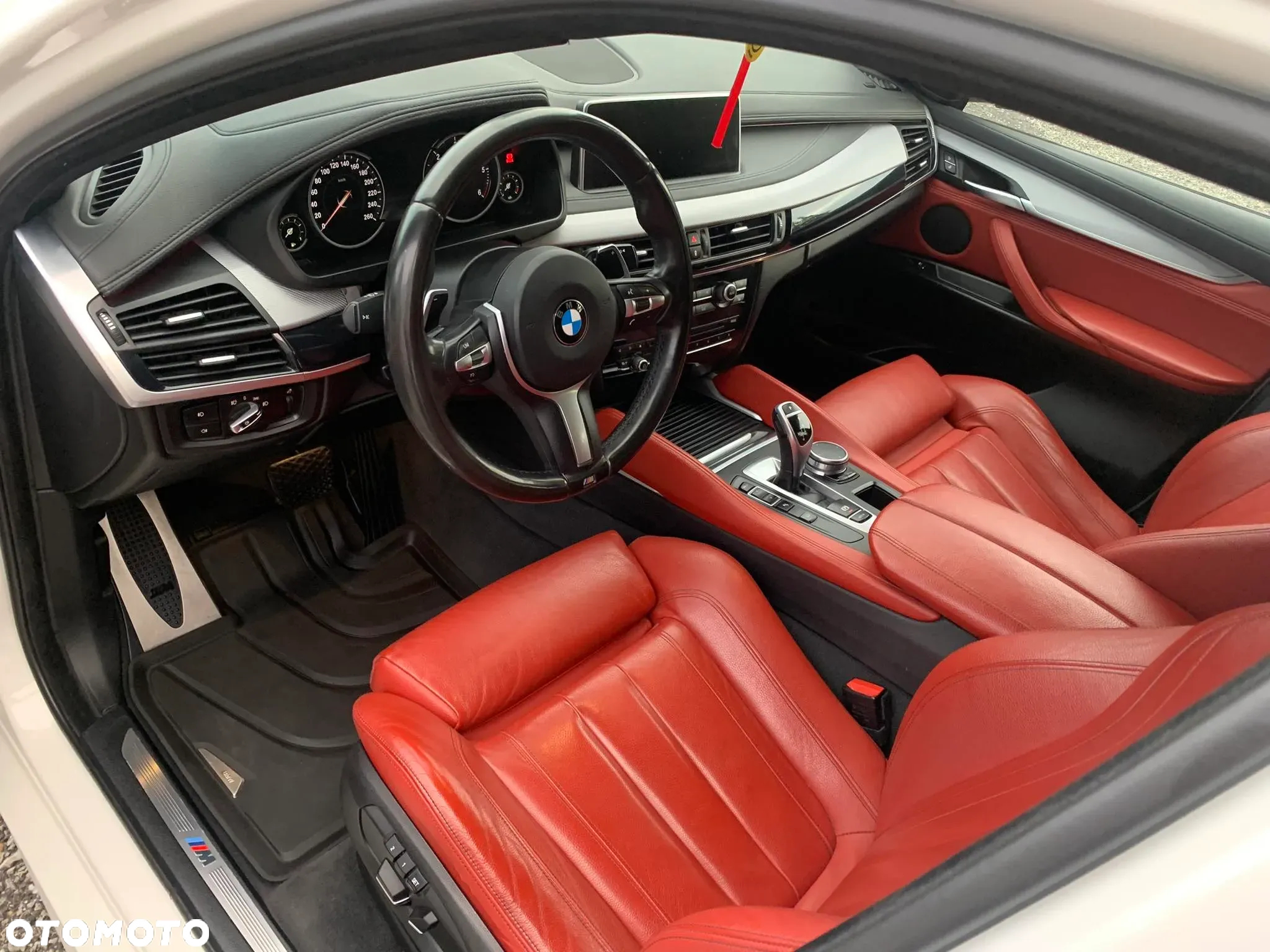 BMW X6 xDrive40d - 18