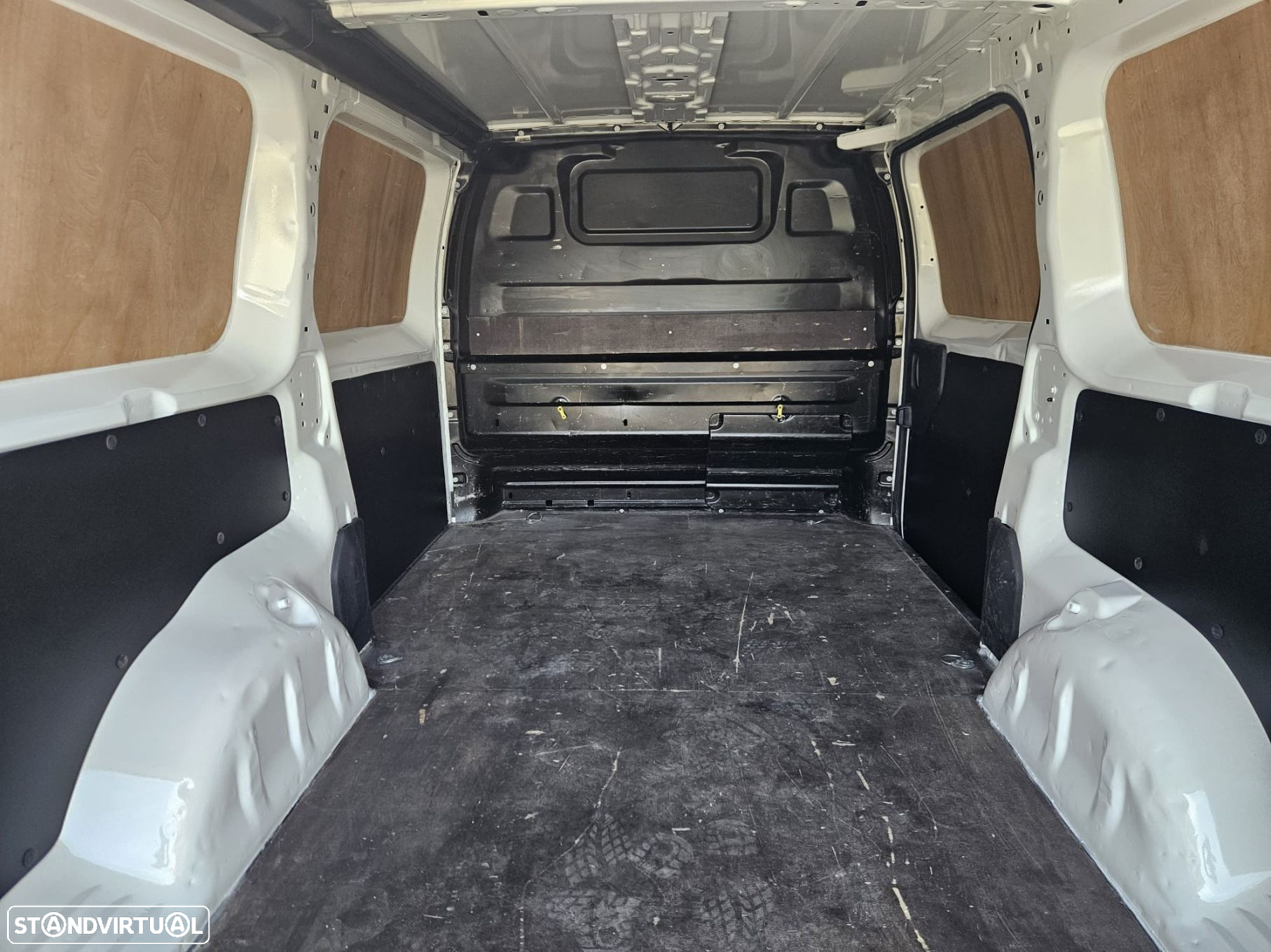 Opel Vivaro 1.5 CDTi L2H1 Essentia - 33