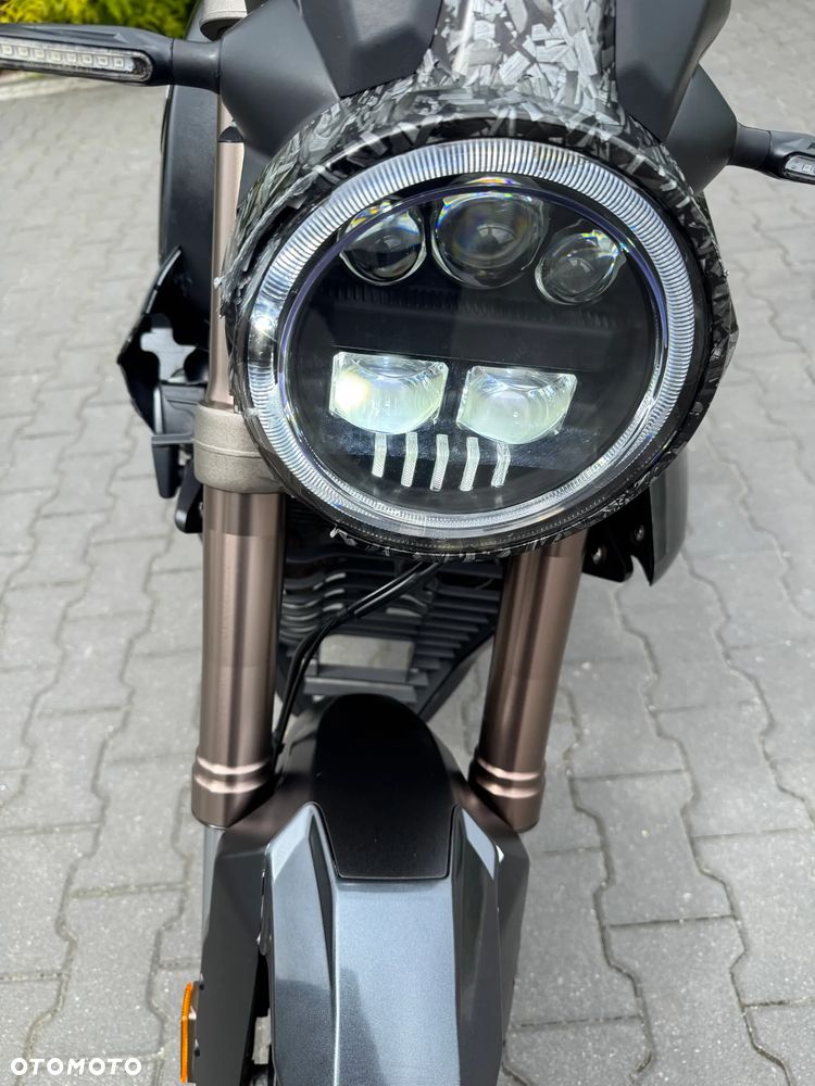 Zontes 125 G1 Spoke - 23