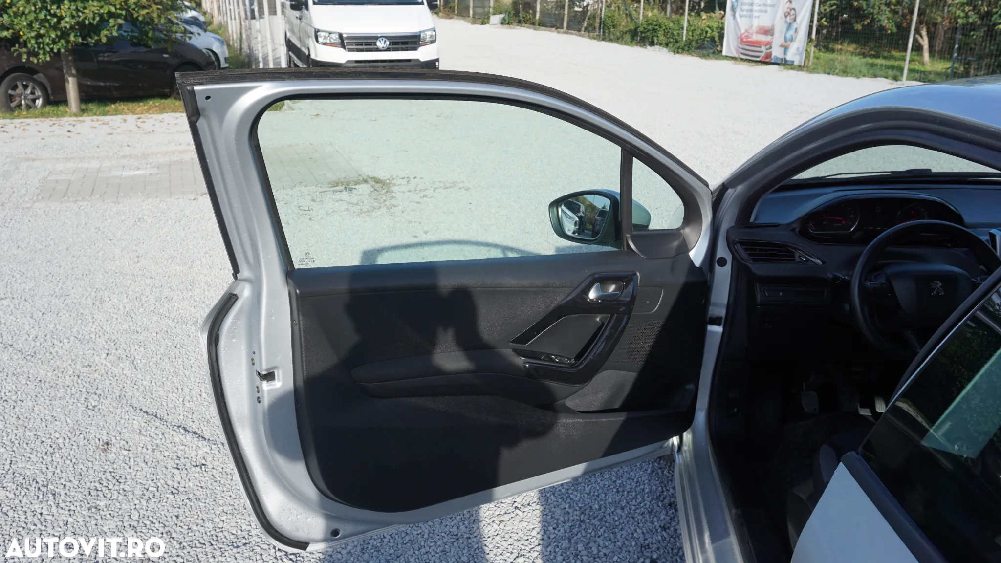 Peugeot 208 1.4 VTi Active - 5