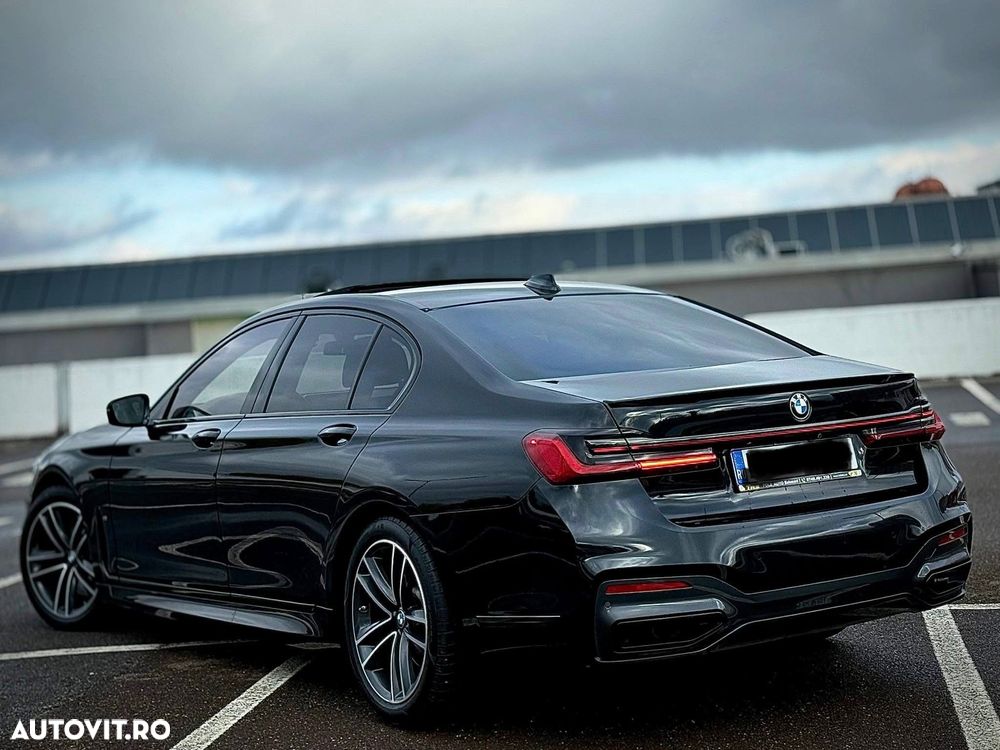 BMW Seria 7 740d xDrive MHEV - 2