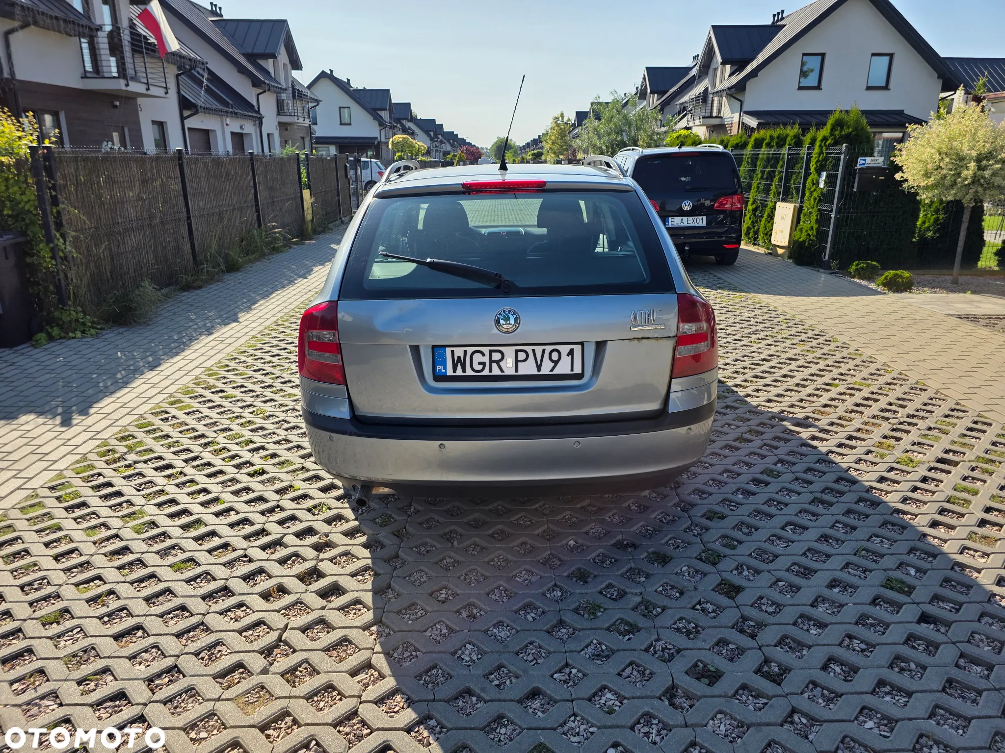 Skoda Octavia 1.6 Ambiente - 5