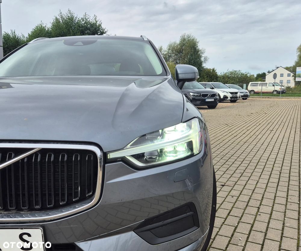 Volvo XC 60 B4 D AWD Geartronic Momentum Pro - 5