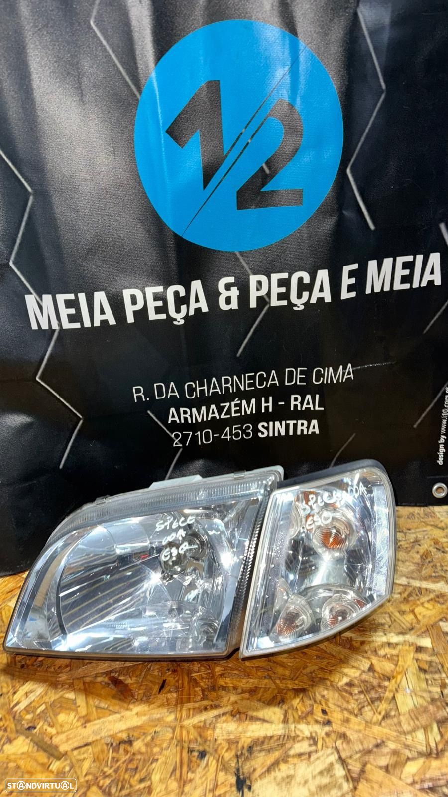 Farol frente esquerdo Mitsubishi Space Star de 2002 - 1
