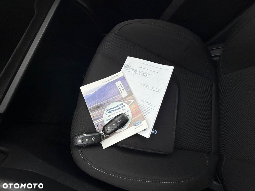 Ford S-Max 1.5 EcoBoost Titanium - 32