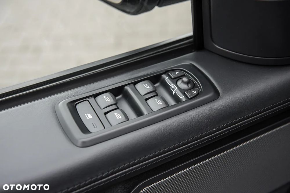 Land Rover Range Rover Sport S 3.0SD V6 HSE - 16