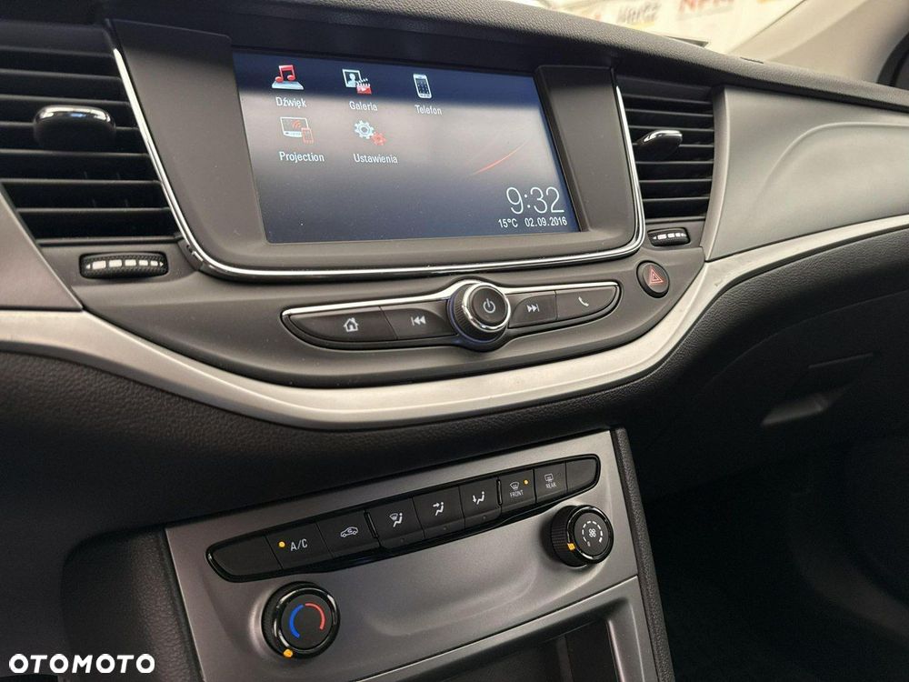 Opel Astra - 25