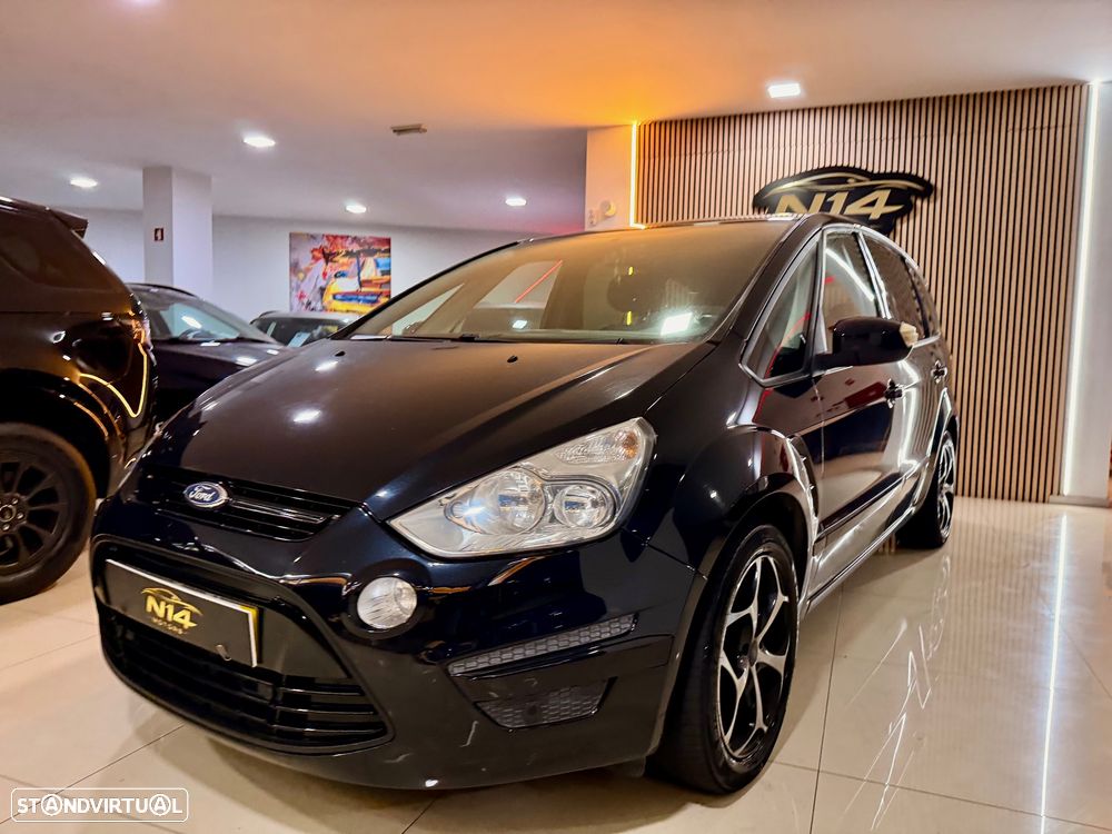Ford S-Max 2.0 TDCi Titanium 7L 139g - 18