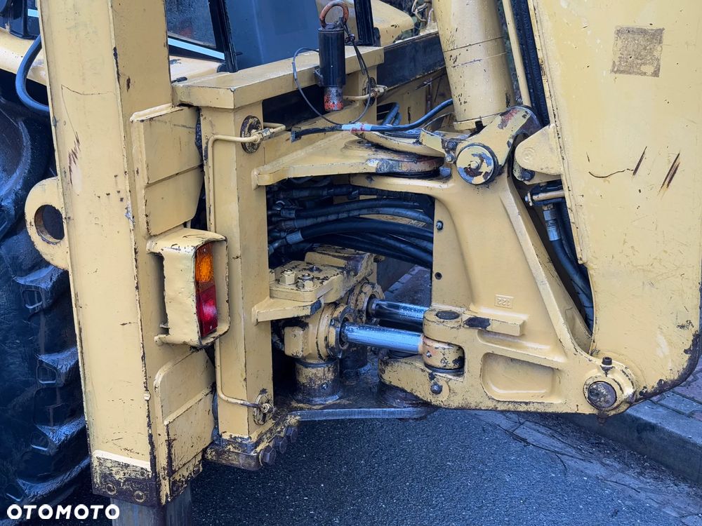 Caterpillar * Koparko Ładowarka * CAT 428 c * Caterpillar  * Stan Dobry - 23