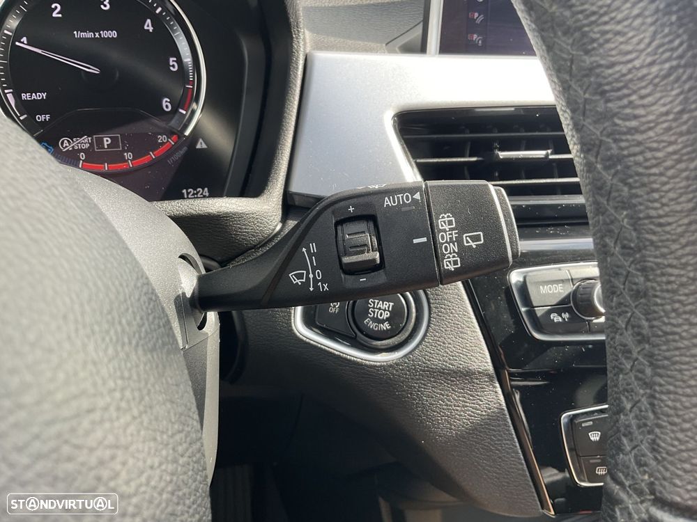 BMW X1 16 d sDrive Auto - 34