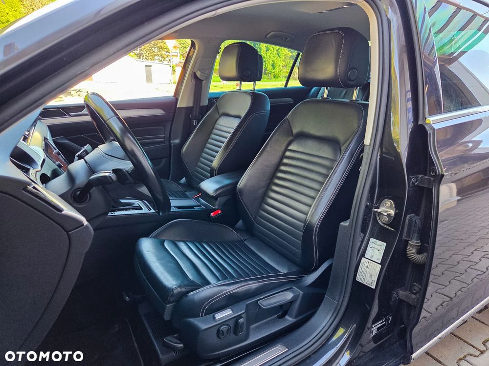 Volkswagen Passat 2.0 TSI Elegance DSG - 7