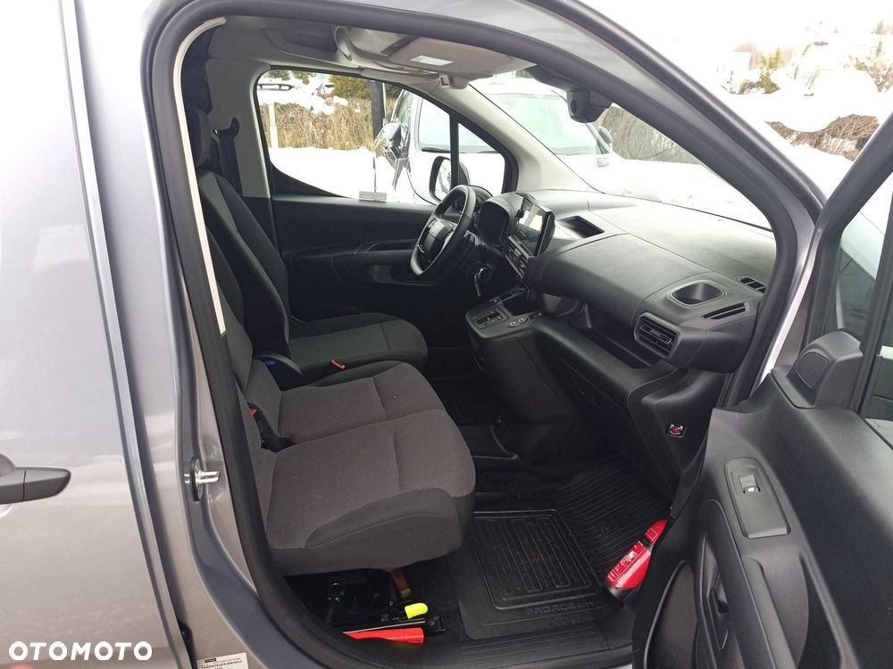 Toyota PROACE CITY - 24