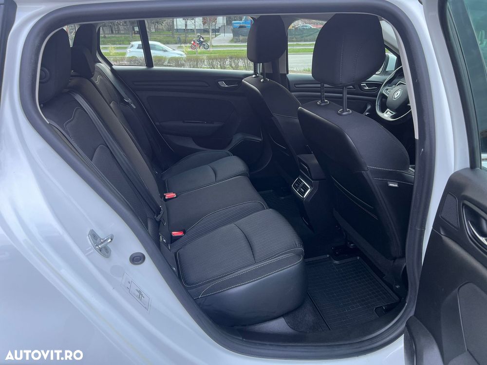 Renault Megane - 17