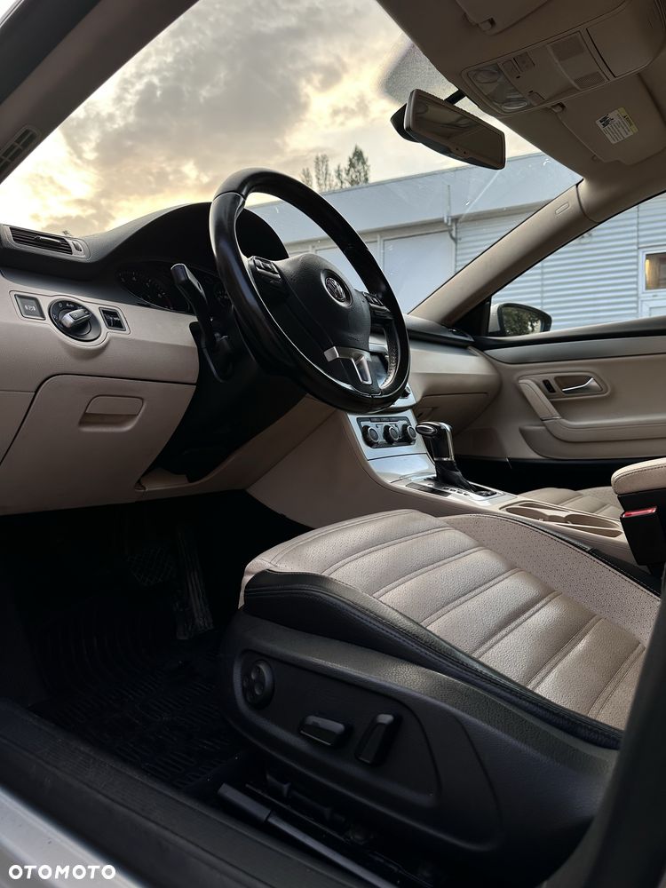 Volkswagen CC - 8
