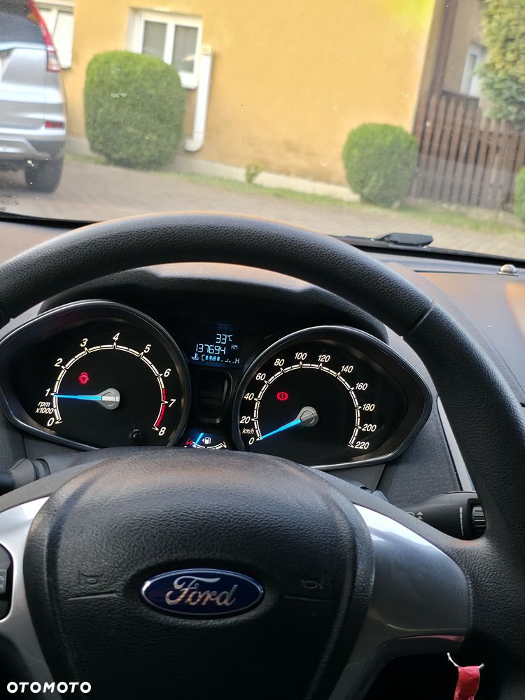 Ford Fiesta 1.0 Champions Edition - 13
