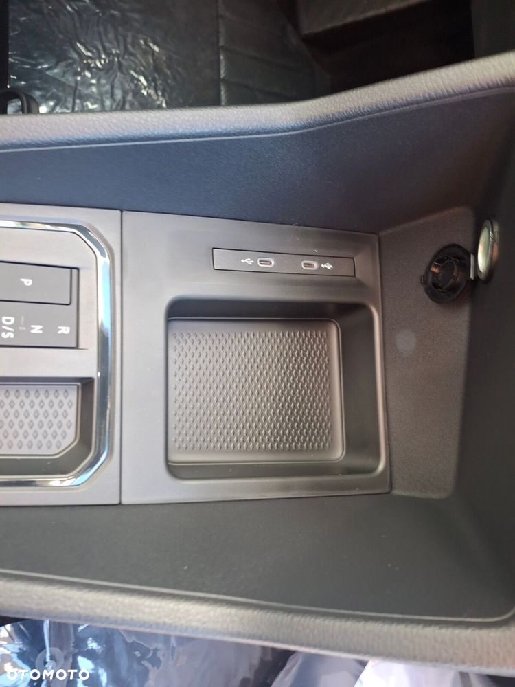 Volkswagen Caddy - 17