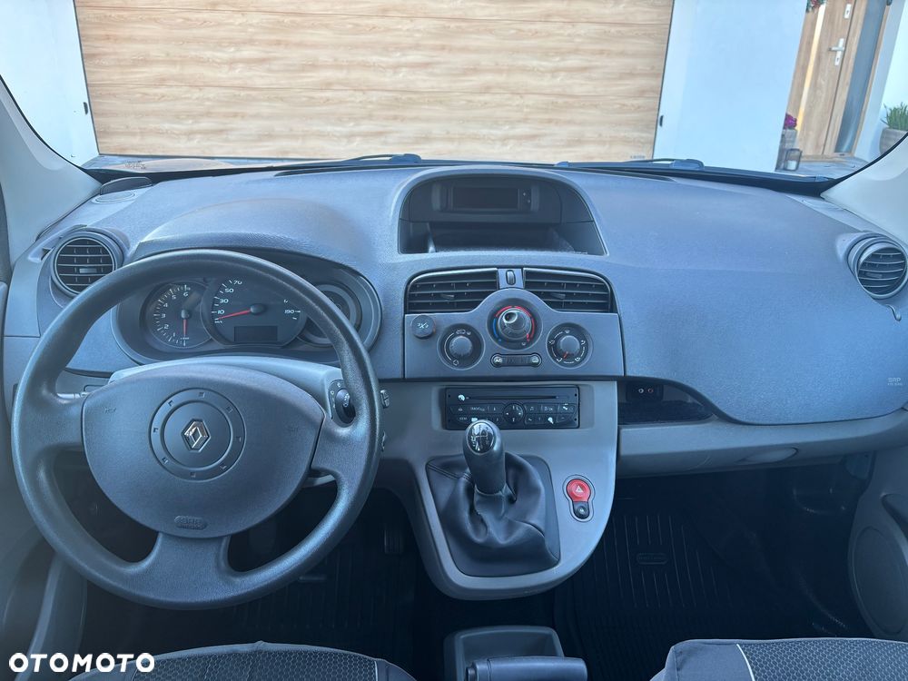 Renault Kangoo 1.6 8V Oasis - 9