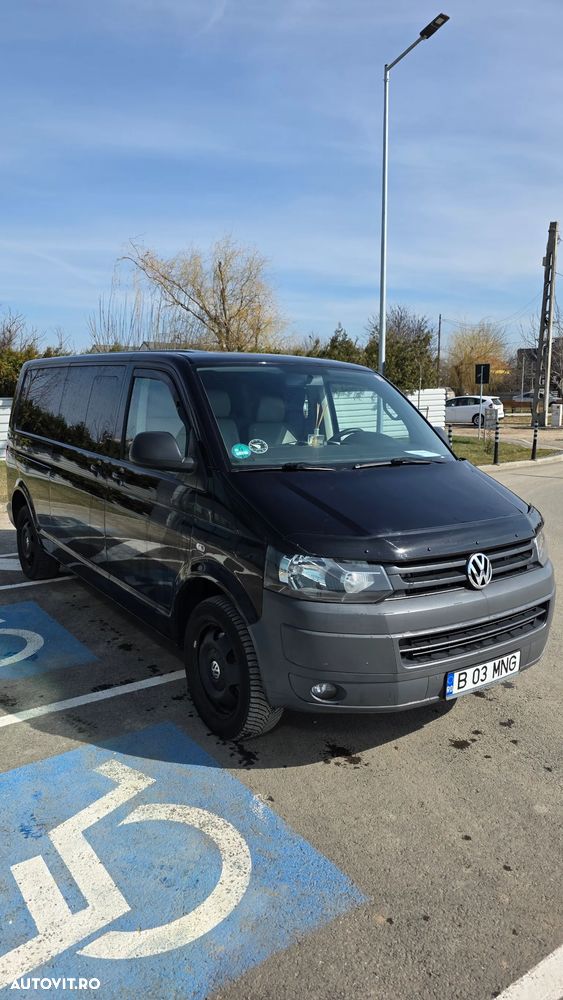 Volkswagen Caravelle - 1