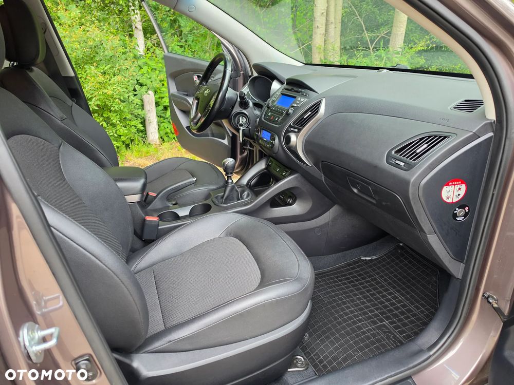 Hyundai ix35 2.0 CRDi Premium 4WD - 11
