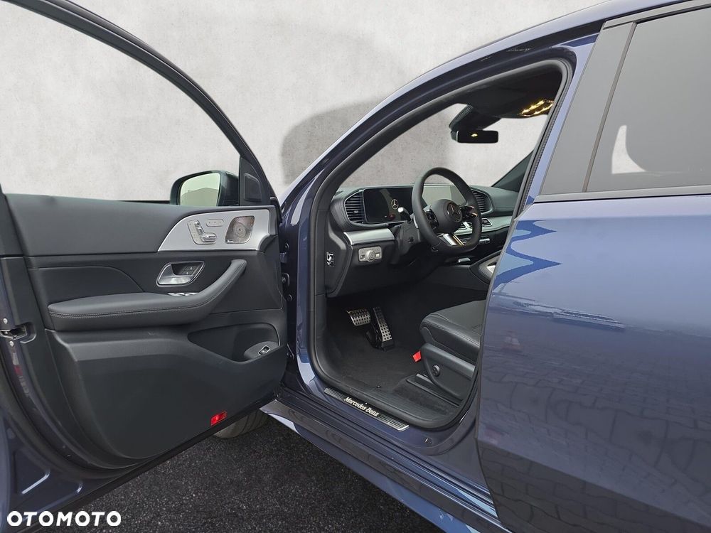 Mercedes-Benz GLE - 10