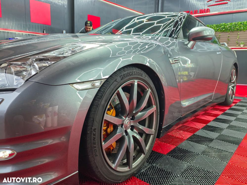 Nissan GT-R Black Edition - 24