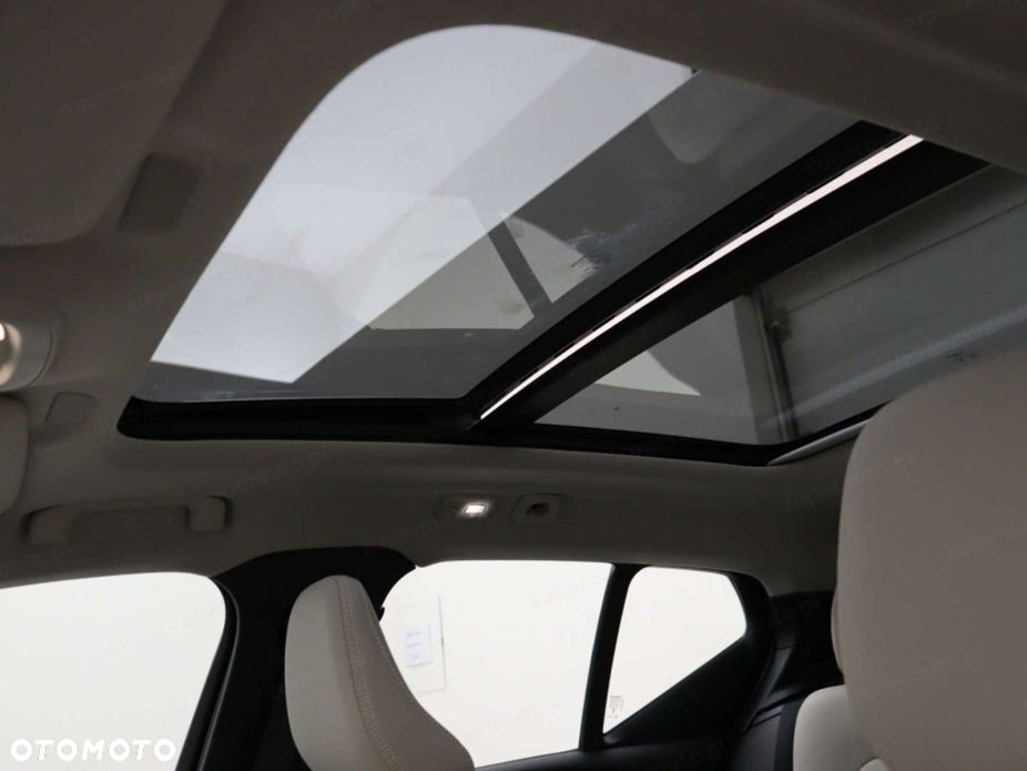 Volvo XC 40 - 8