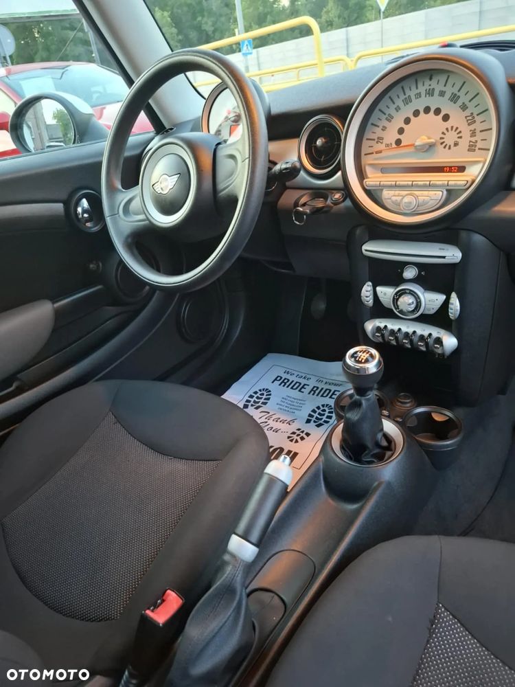 MINI Cooper - 16