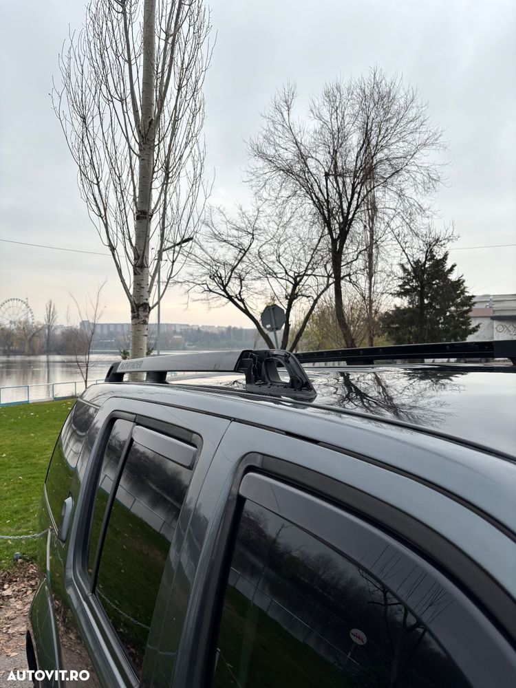 Nissan Pathfinder 2.5 dCi Comfort - 31