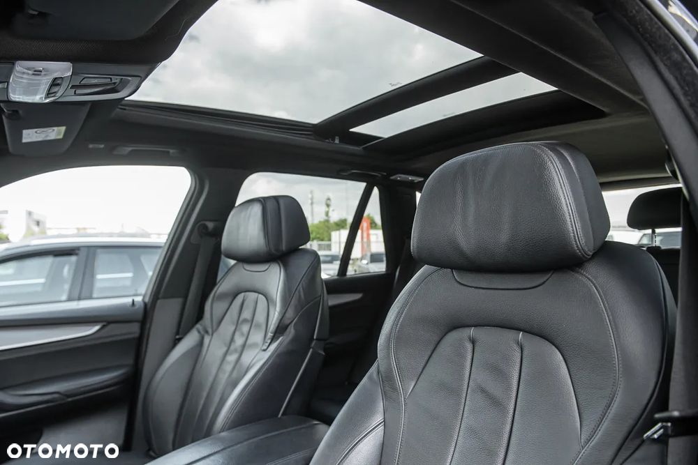 BMW X5 M M50d Sport-Aut - 11